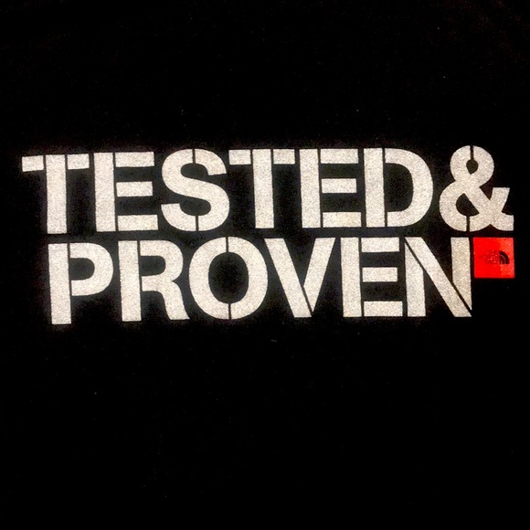 North Face FlashDry Mens Black Performance Shirt - Picture 4 of 5